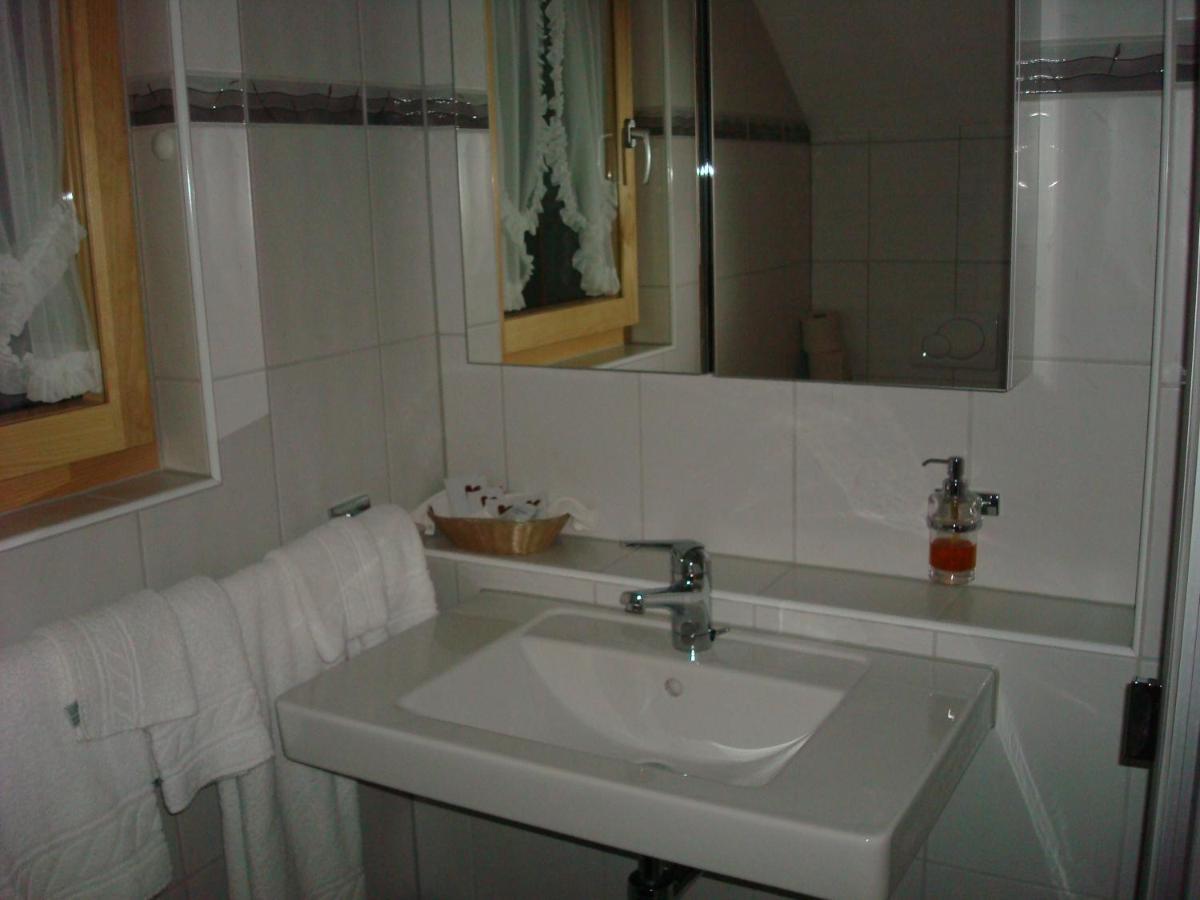 Hotel Gasthof Kreuz Welschenrohr Εξωτερικό φωτογραφία